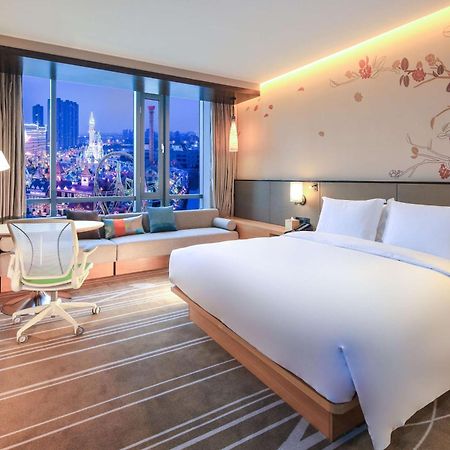 Hilton Garden Inn Нинбо Екстериор снимка
