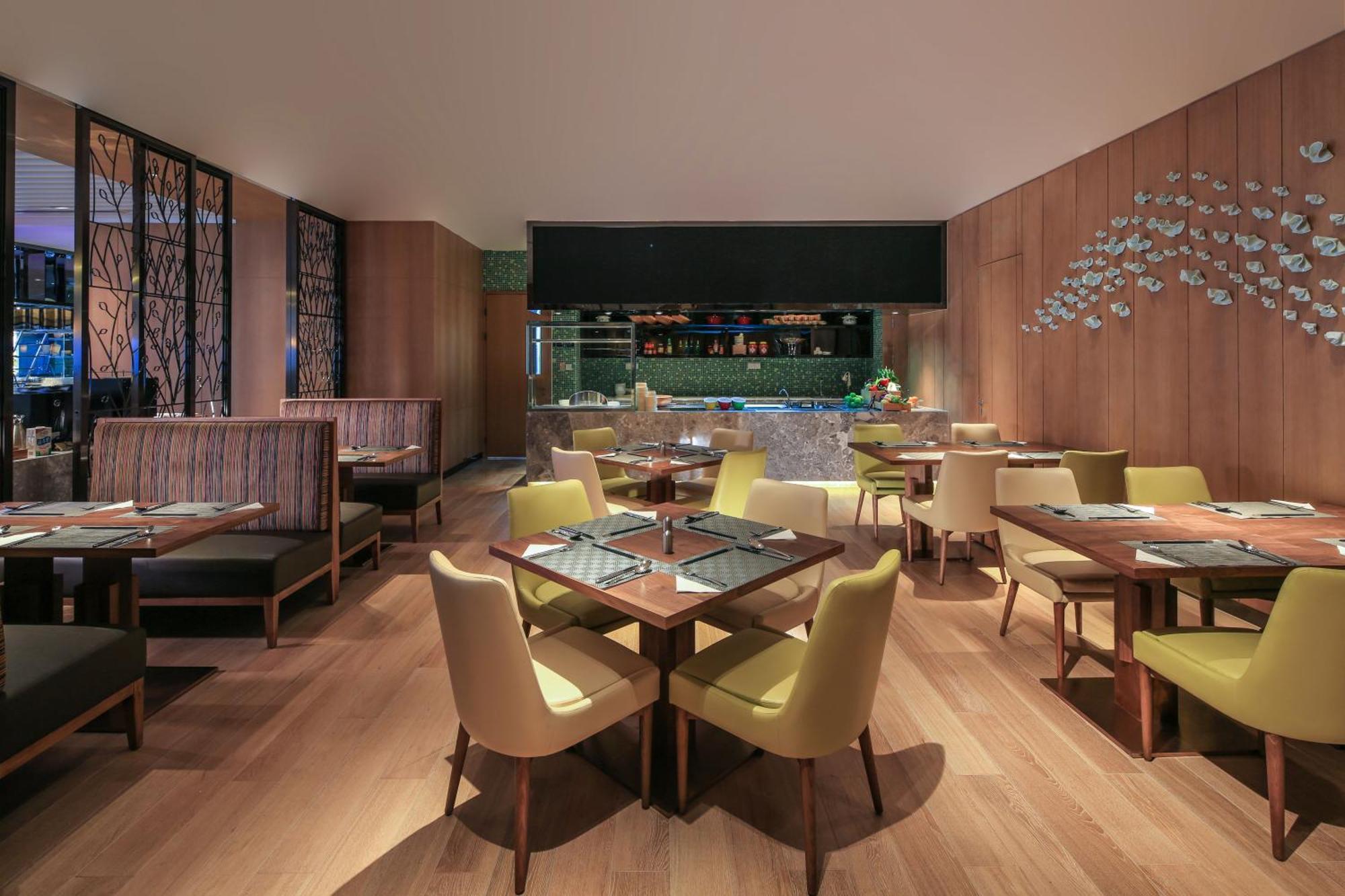 Hilton Garden Inn Нинбо Екстериор снимка